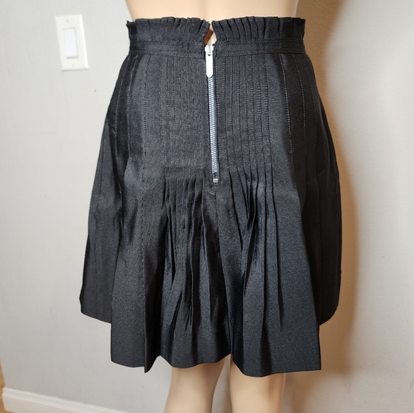 Zac Posen × Target Black Pleated Mini Skirt Paperbag waist size 3. - Picture 8 of 16